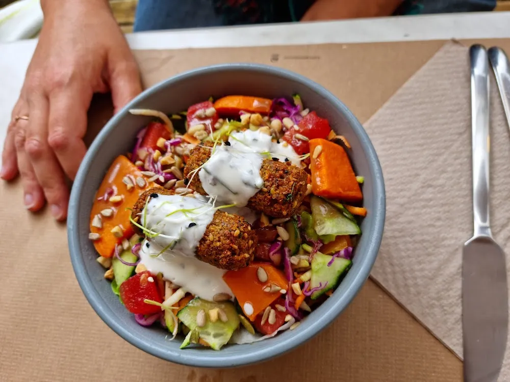 Poke Bowl Falafel